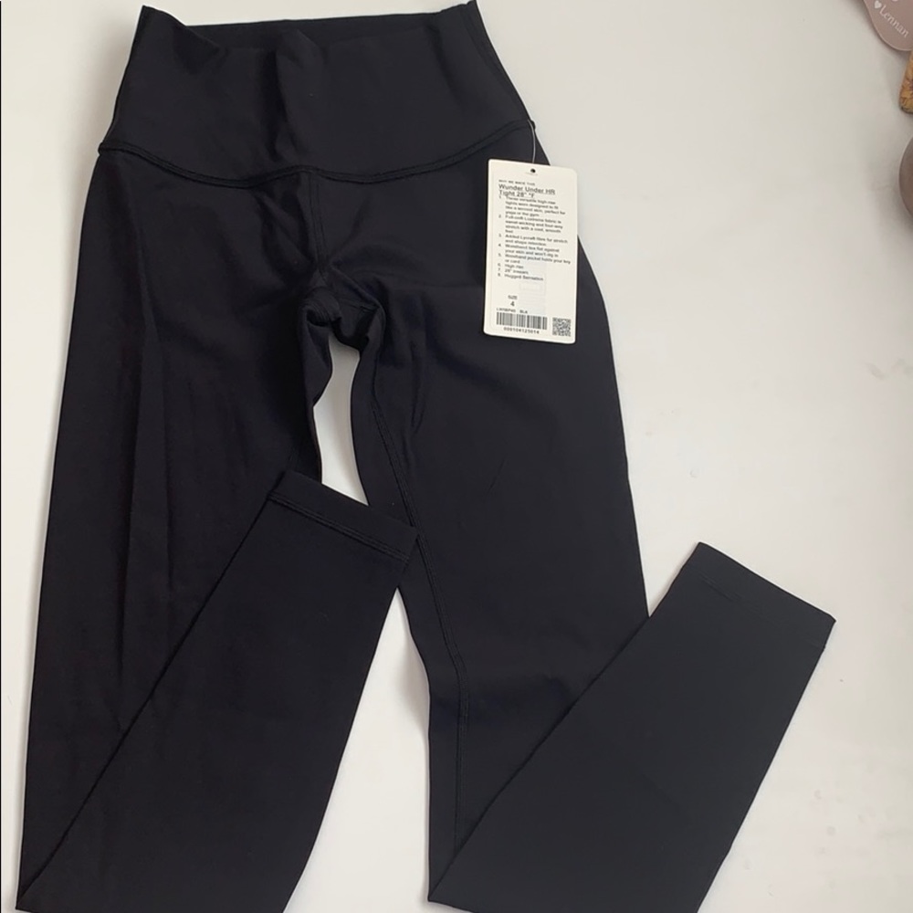 Lululemon Wonder Under Tight 28”
